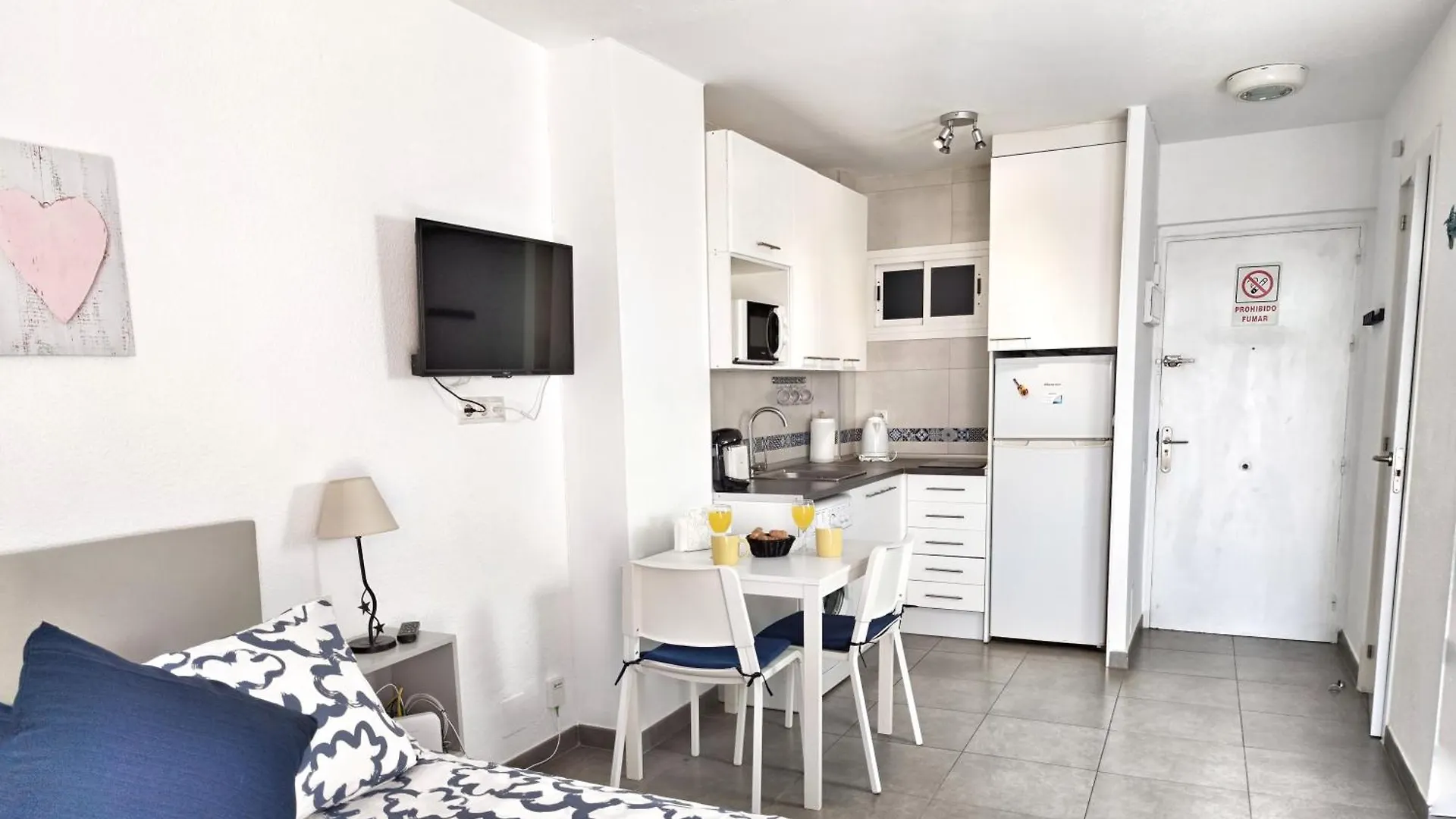 Inmogest - Estudio Aguila 713 Apartment Benalmadena 0*,  Spain